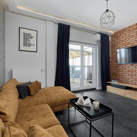 Stylish Kosciuszki Apartaments Near The Market Square With Free Garage Wroclaw By Noclegi Renters Kültér fotó