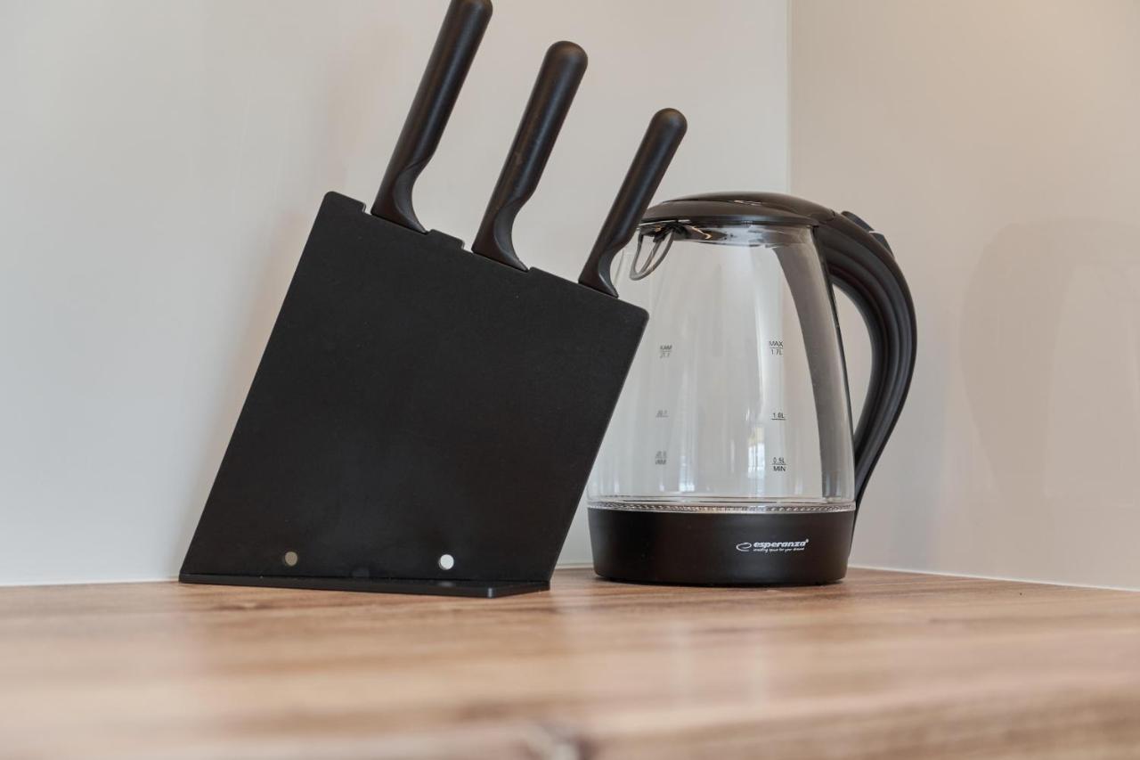 Stylish Kosciuszki Apartaments Near The Market Square With Free Garage Wroclaw By Noclegi Renters Kültér fotó