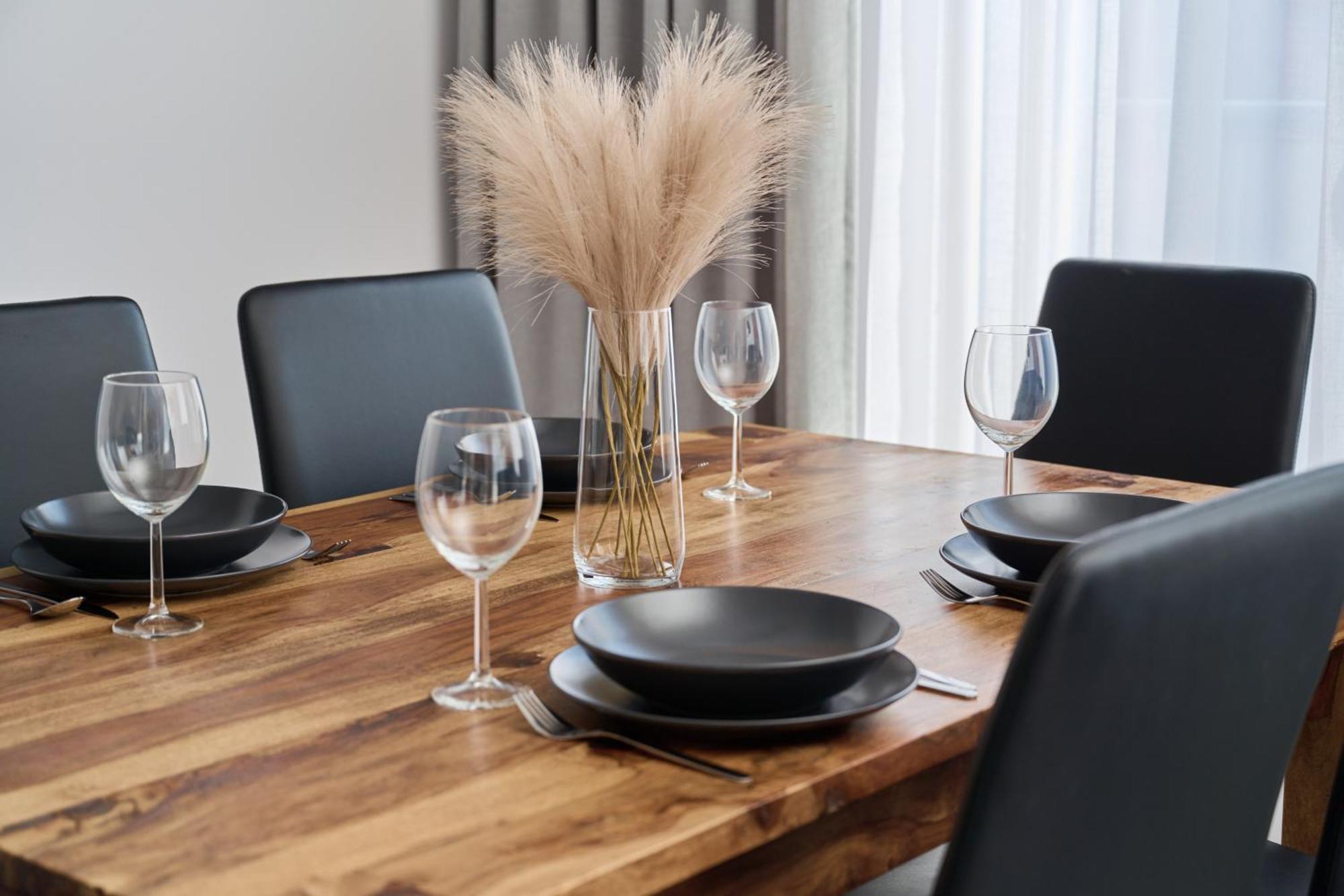 Stylish Kosciuszki Apartaments Near The Market Square With Free Garage Wroclaw By Noclegi Renters Kültér fotó