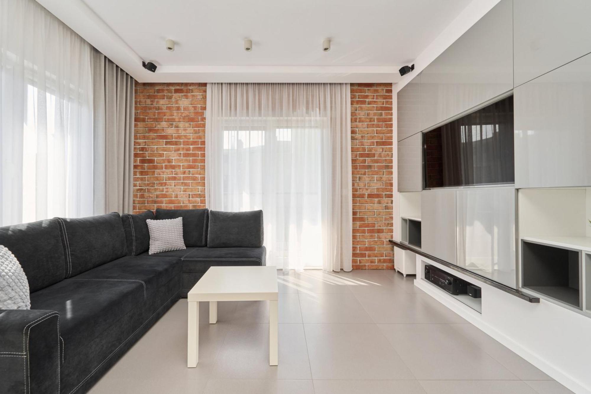 Stylish Kosciuszki Apartaments Near The Market Square With Free Garage Wroclaw By Noclegi Renters Kültér fotó
